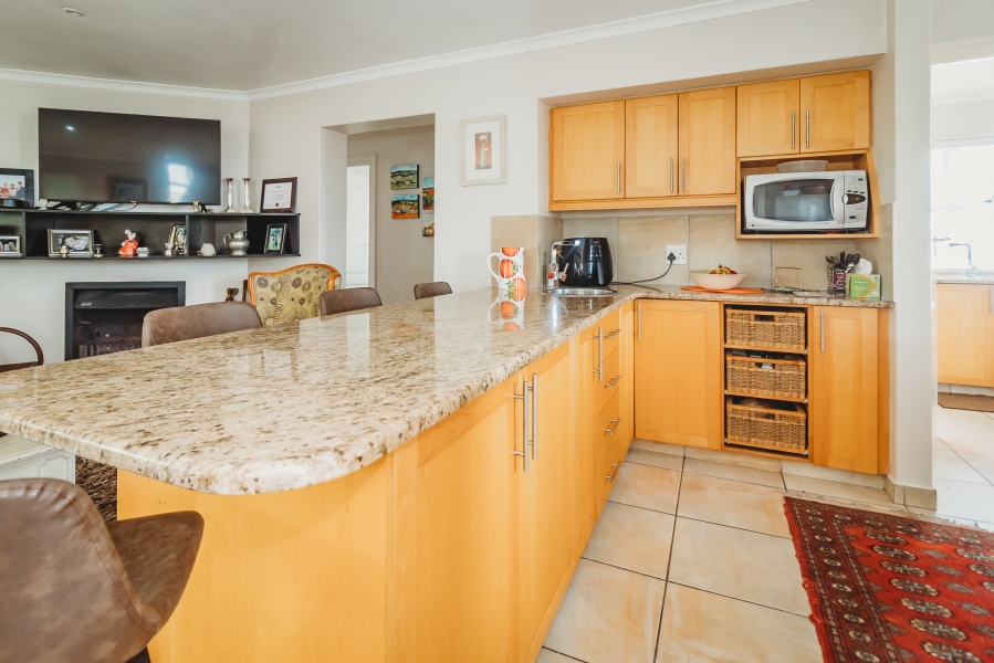 3 Bedroom Property for Sale in Kingswood Golf Estate Western Cape